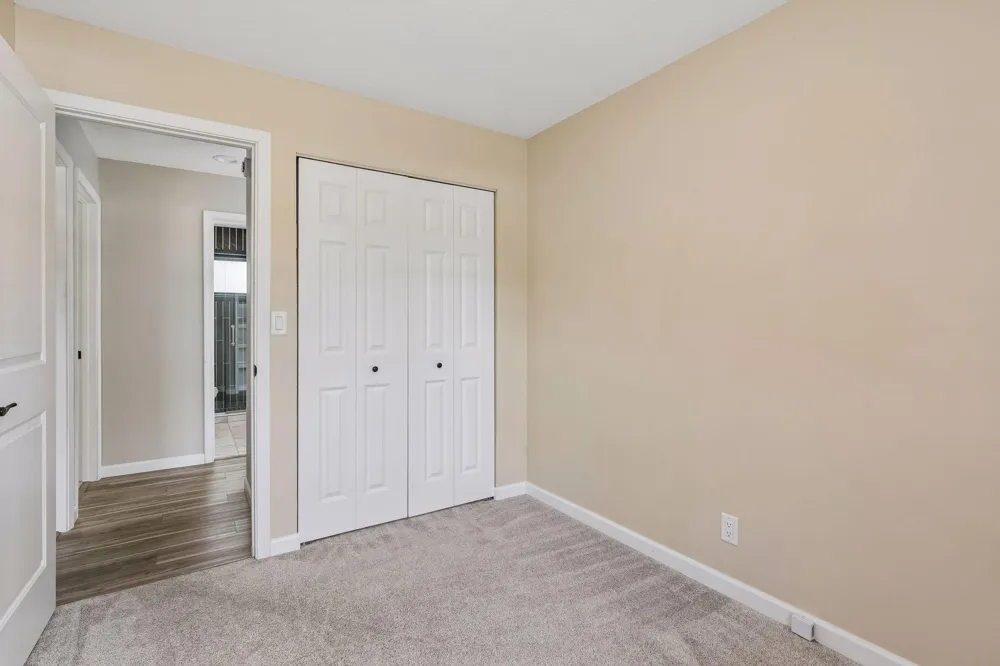 8209 Goodrich Road Bloomington, MN 55437