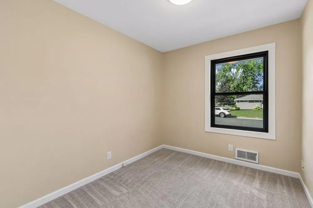 8209 Goodrich Road Bloomington, MN 55437