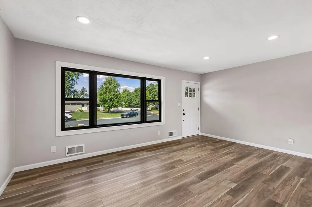 8209 Goodrich Road Bloomington, MN 55437