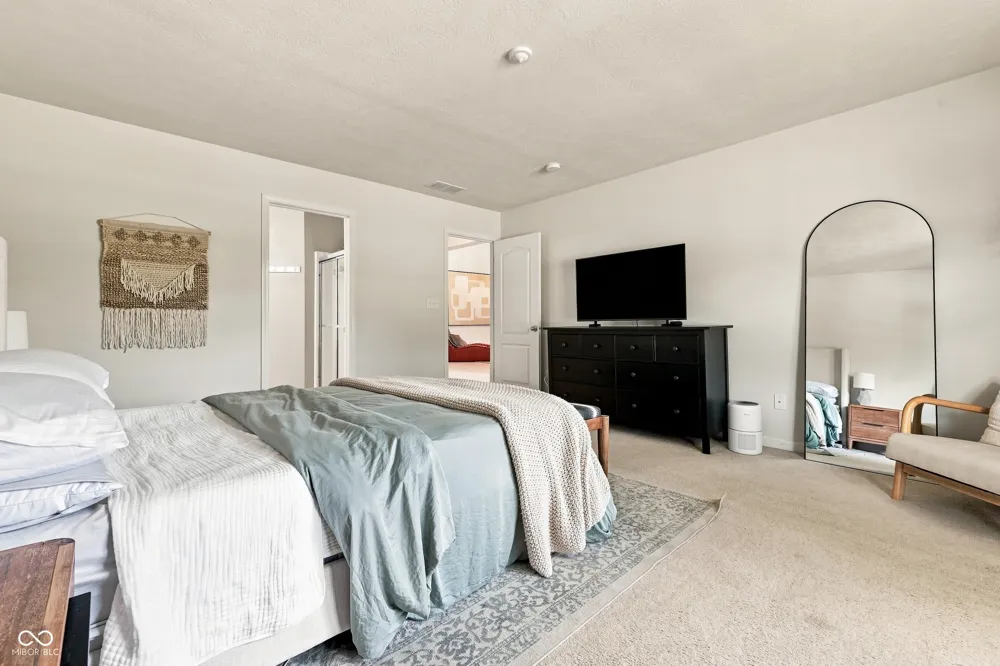 8194 Sedge Grass Road Noblesville, IN 46060