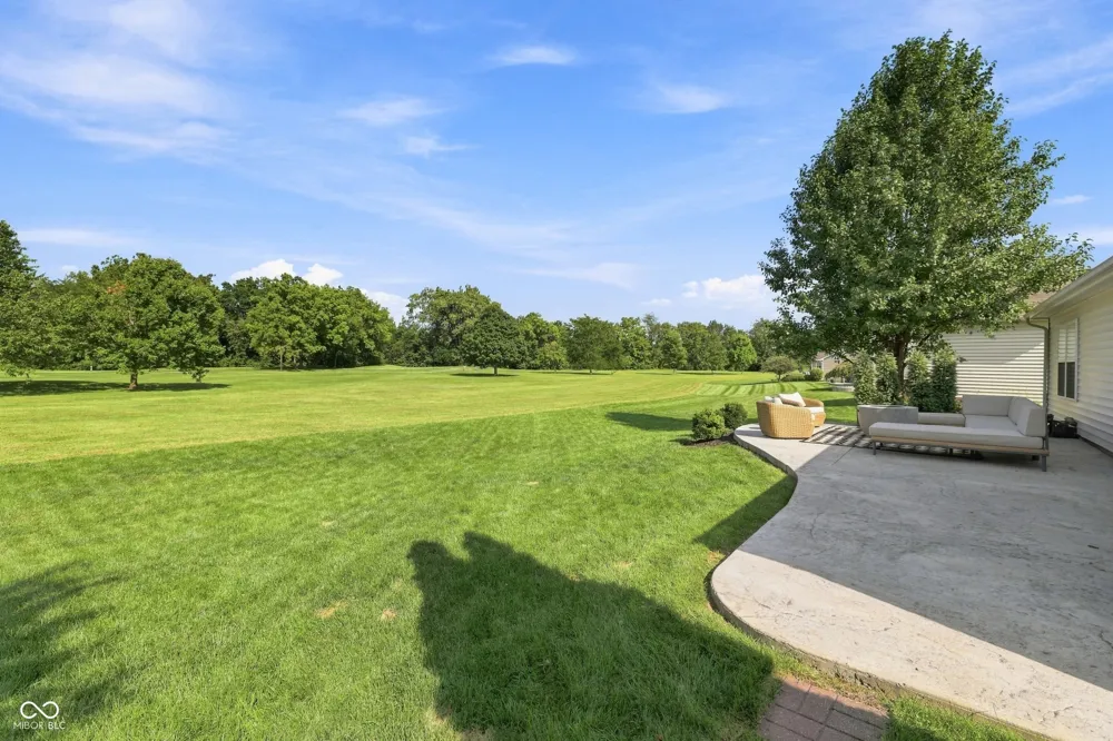 8194 Sedge Grass Road Noblesville, IN 46060