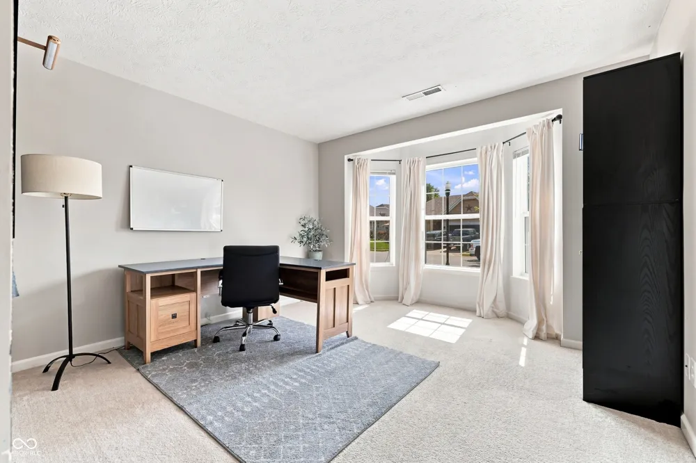 8194 Sedge Grass Road Noblesville, IN 46060