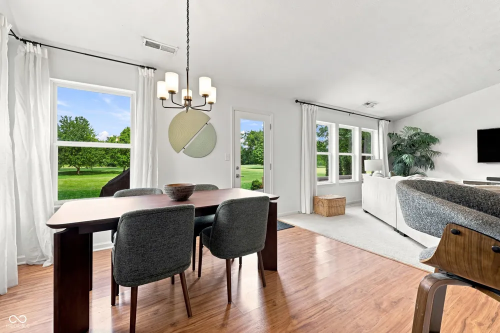 8194 Sedge Grass Road Noblesville, IN 46060