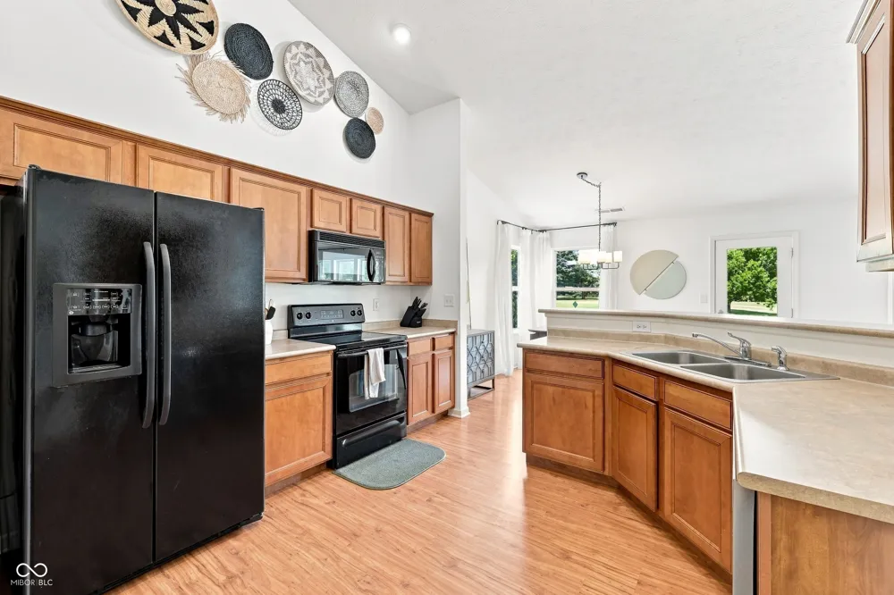 8194 Sedge Grass Road Noblesville, IN 46060