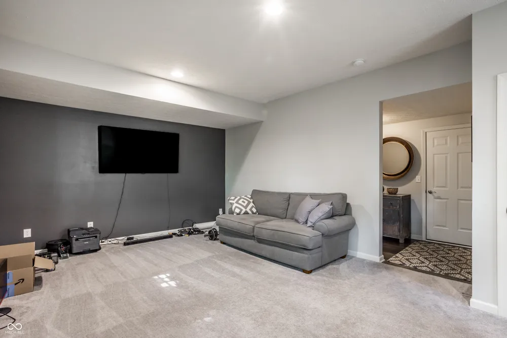 16035 Talmon Drive Westfield, IN 46074