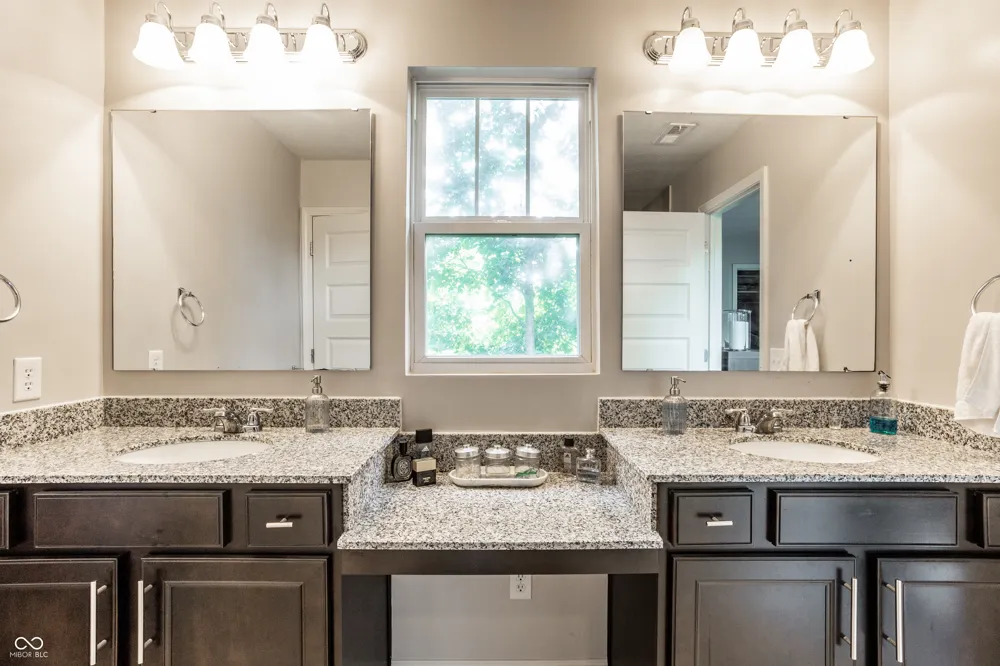 16035 Talmon Drive Westfield, IN 46074