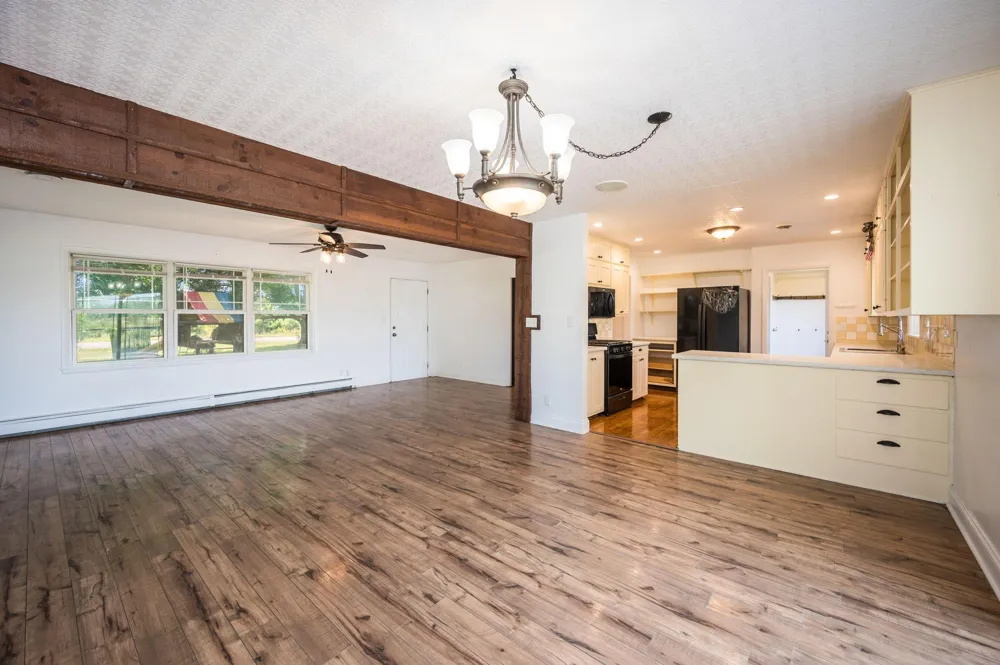 30452 390th Street Le Sueur, MN 56058