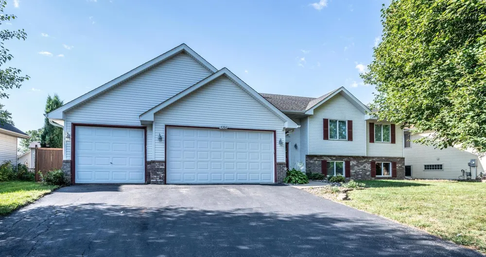 4306 206th Street W Farmington, MN 55024