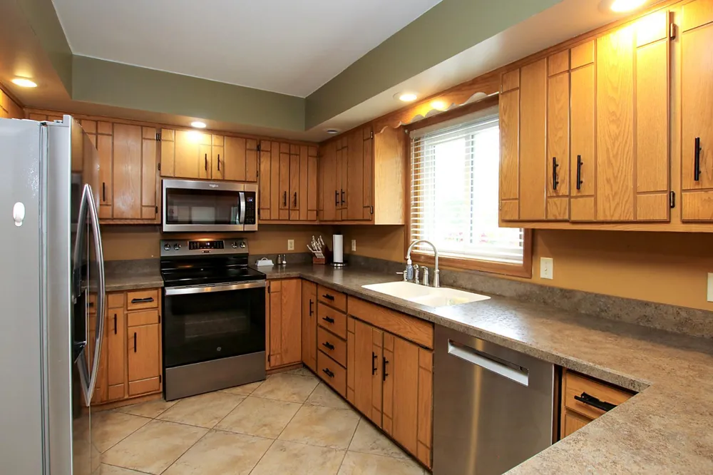 450 School Road NW Hutchinson, MN 55350