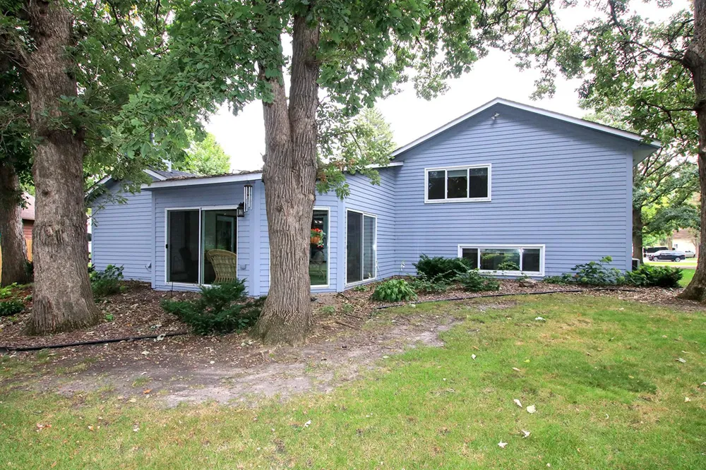 450 School Road NW Hutchinson, MN 55350