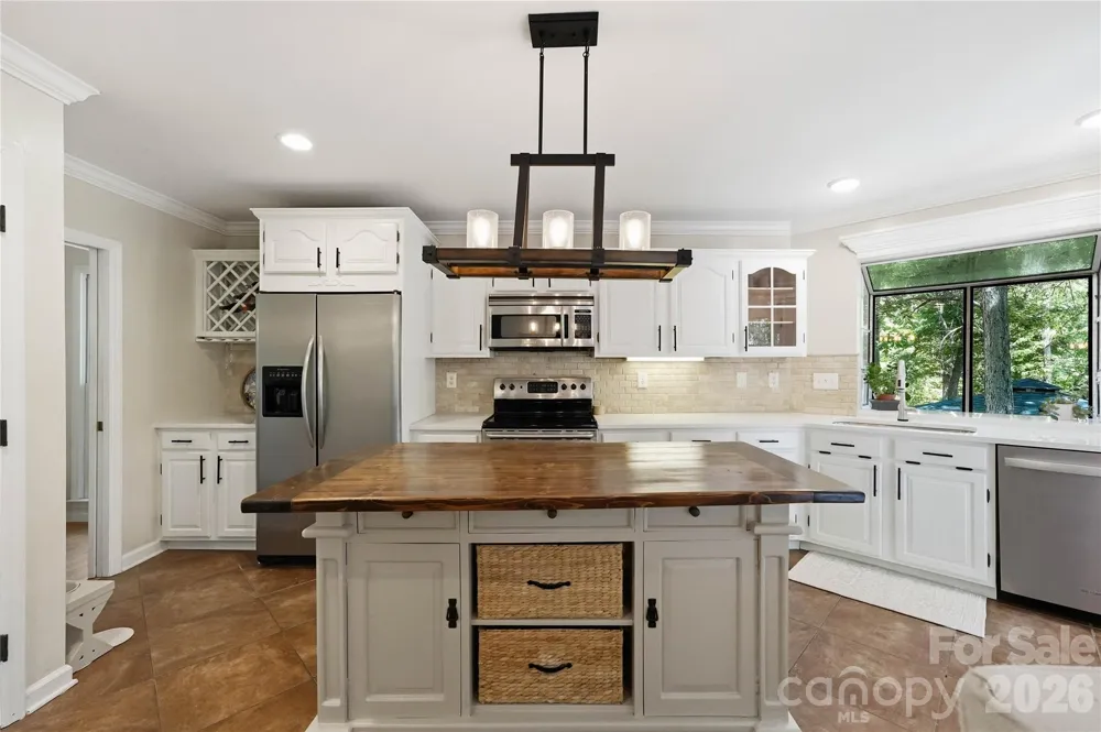 2505 Mountain Folk Lane Waxhaw, NC 28173