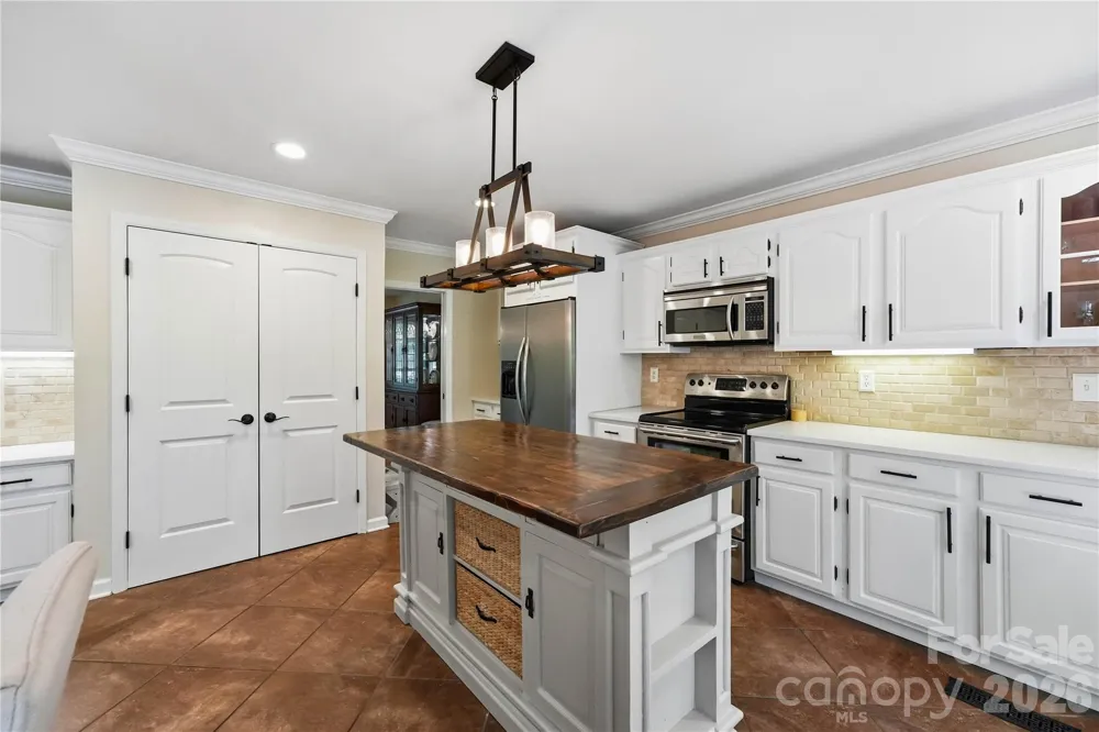 2505 Mountain Folk Lane Waxhaw, NC 28173