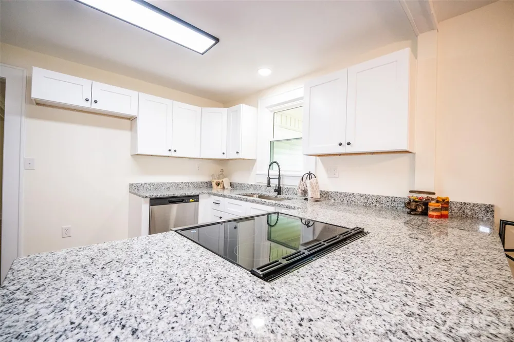 1224 Glenwood Avenue Salisbury, NC 28146