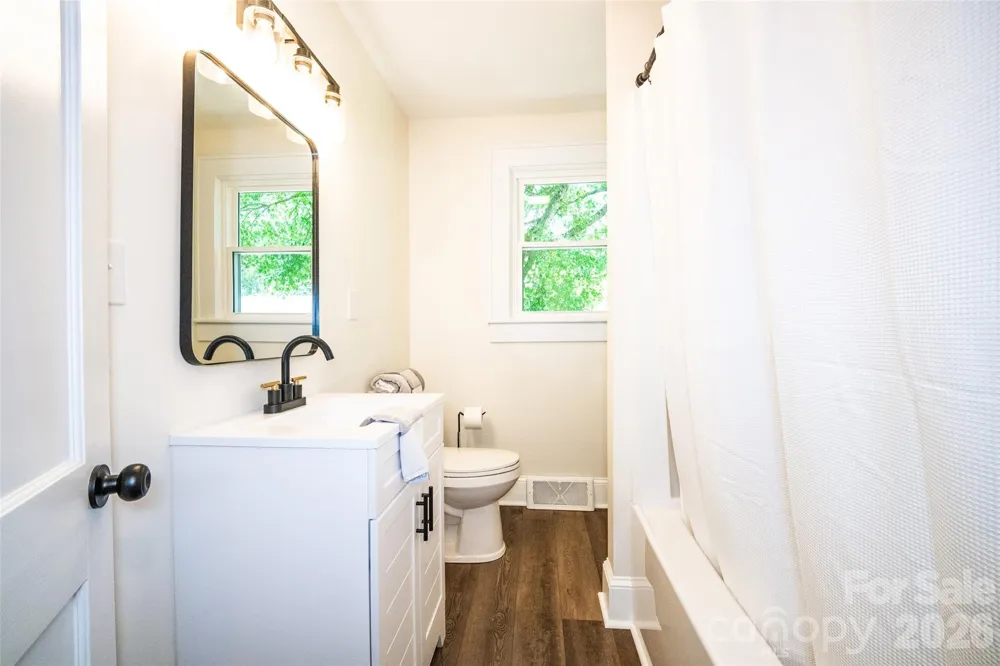 1224 Glenwood Avenue Salisbury, NC 28146