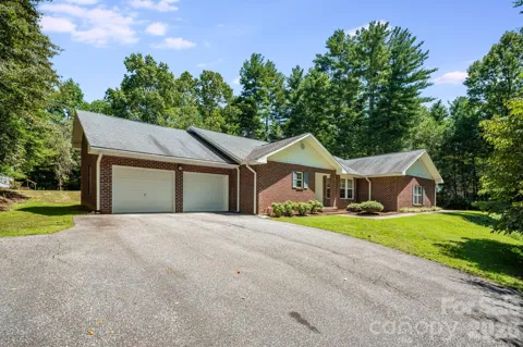 225 Arbor Lane