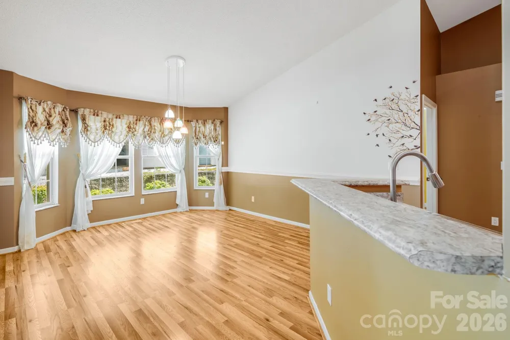 225 Arbor Lane Hendersonville, NC 28791