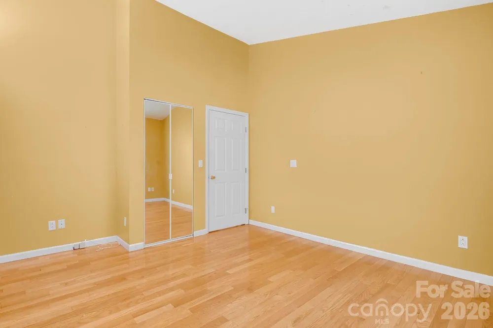 225 Arbor Lane Hendersonville, NC 28791