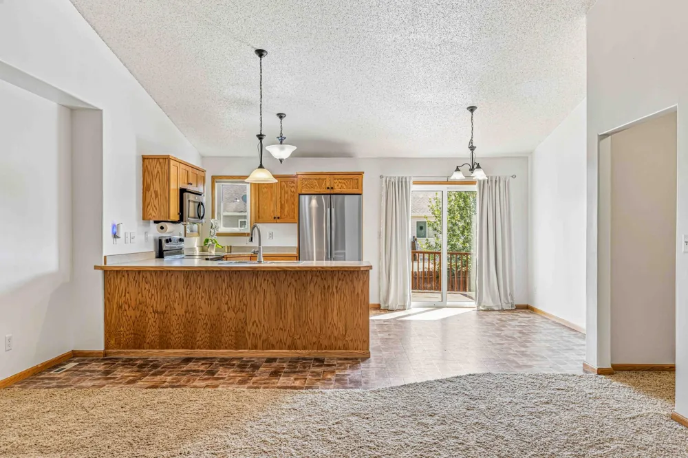 605 13 1/2 AVENUE E West Fargo, ND 58078
