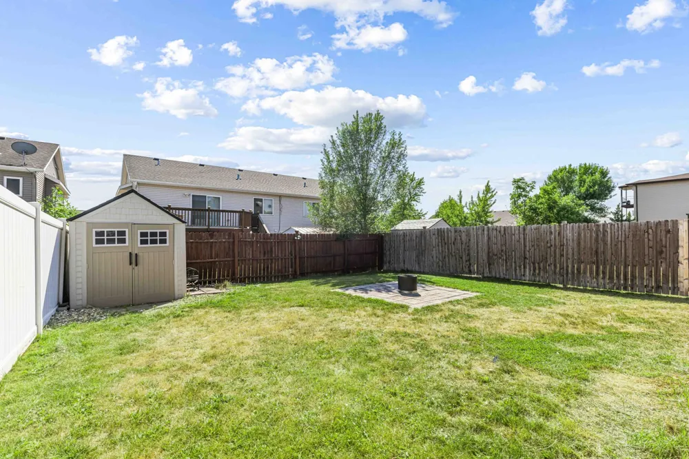 605 13 1/2 AVENUE E West Fargo, ND 58078