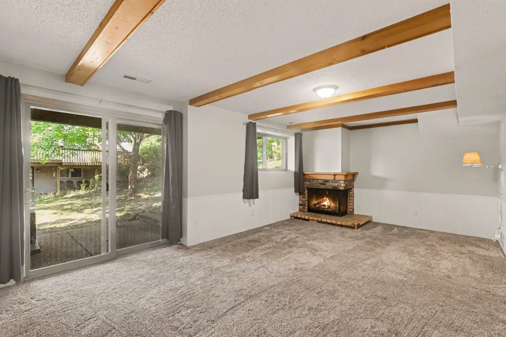 5626 Innsbruck Court Fridley, MN 55432