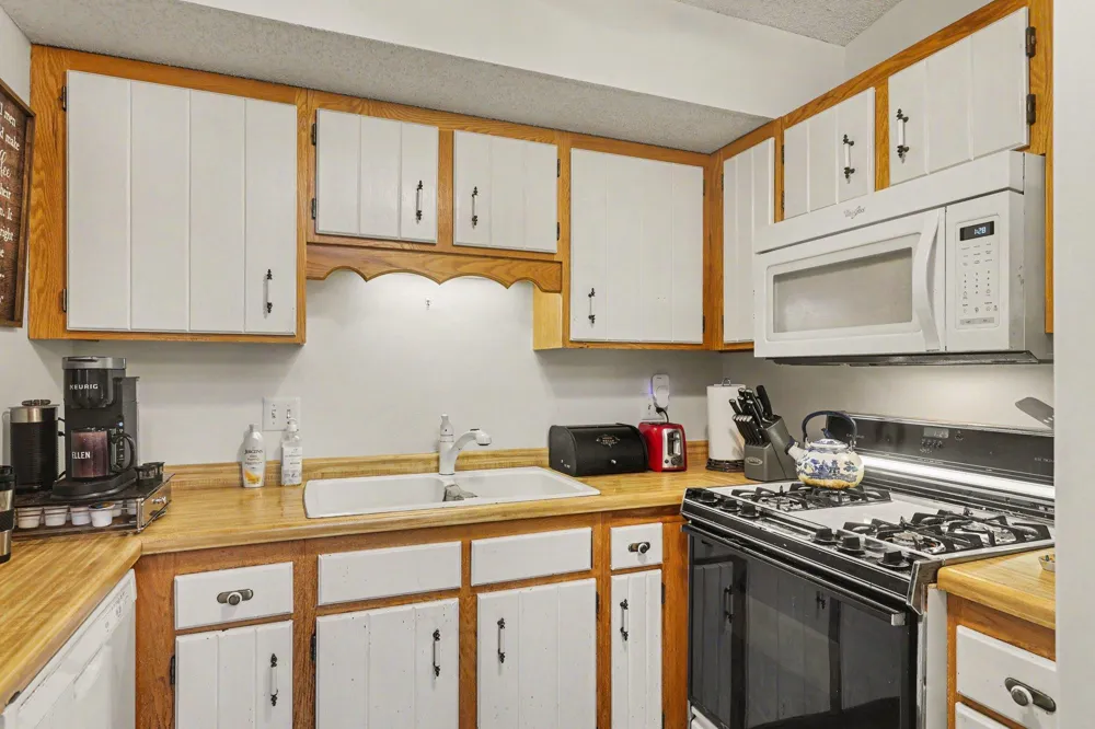 5626 Innsbruck Court Fridley, MN 55432