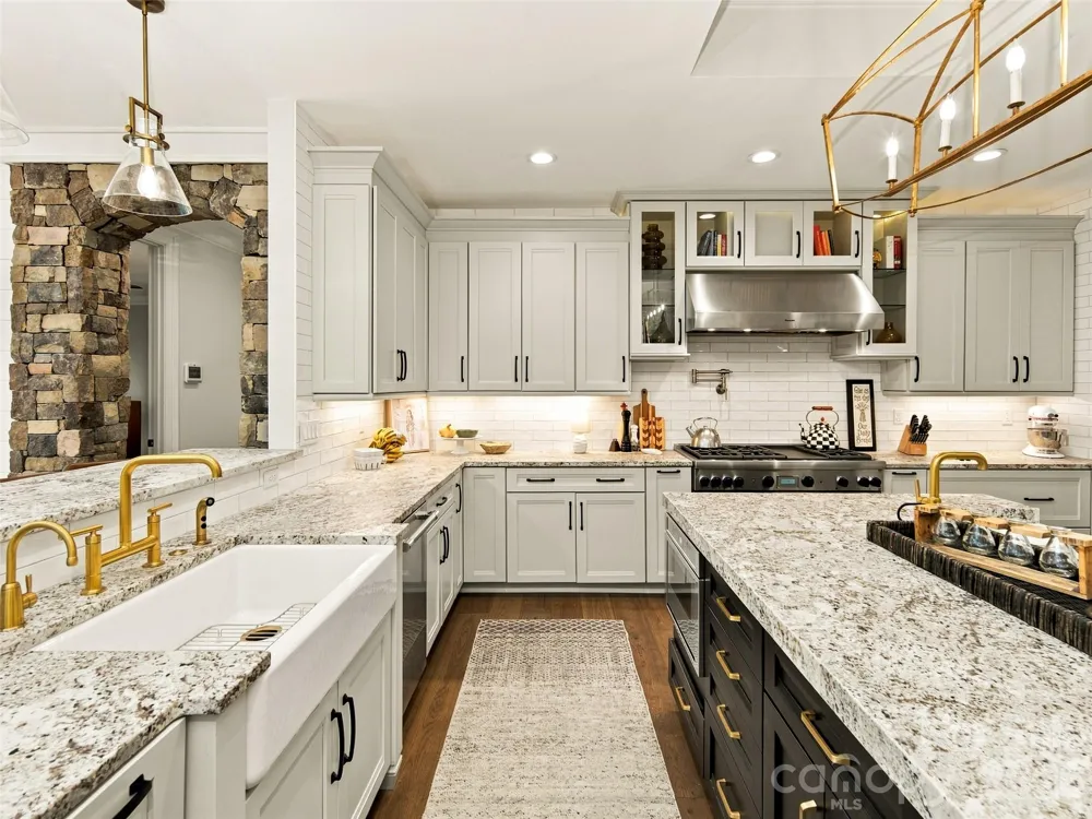 54 Mountain Drive Biltmore Lake, NC 28715