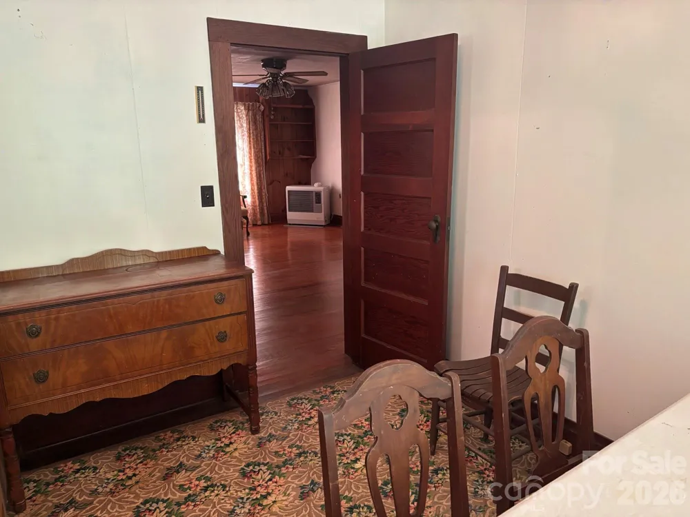 377 Sam Gouge Road Bakersville, NC 28705