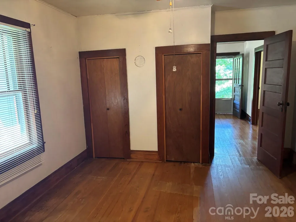 377 Sam Gouge Road Bakersville, NC 28705