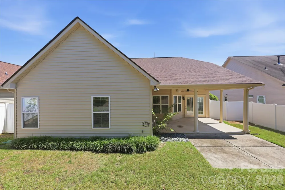 593 Harrison Drive NW Concord, NC 28027