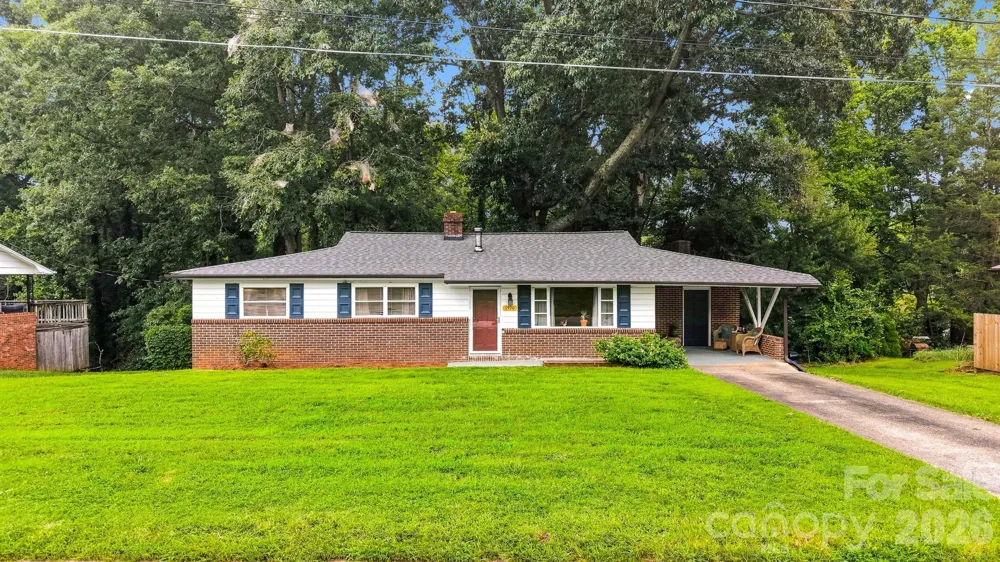 1920 30th Street NE Hickory, NC 28601