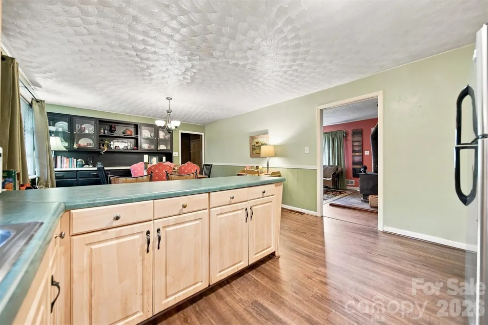 1920 30th Street NE Hickory, NC 28601