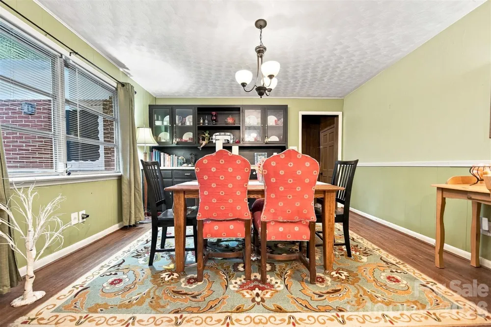 1920 30th Street NE Hickory, NC 28601