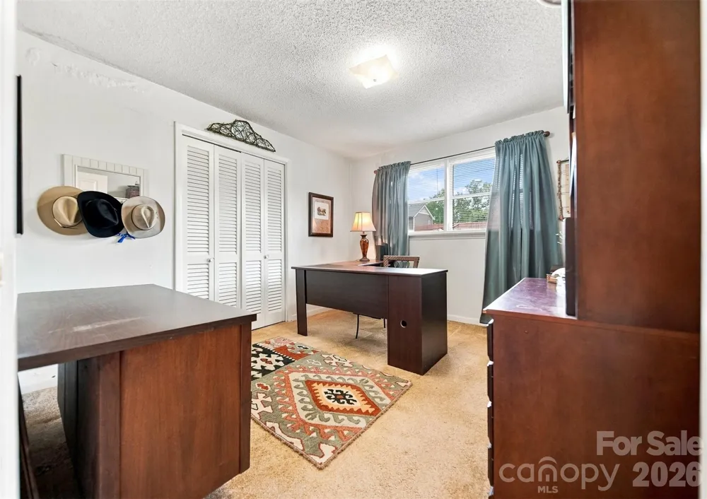 1920 30th Street NE Hickory, NC 28601