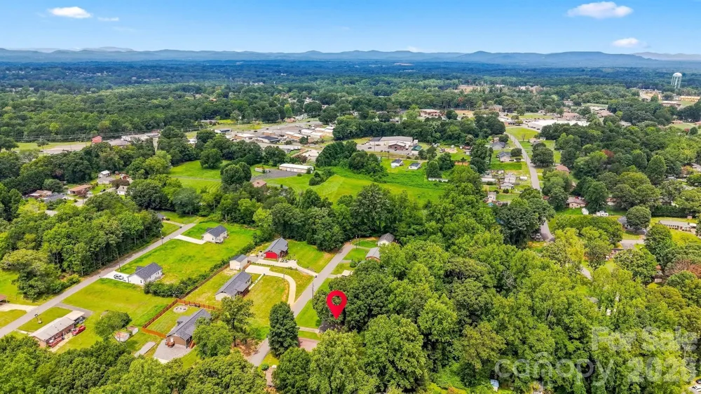 1920 30th Street NE Hickory, NC 28601