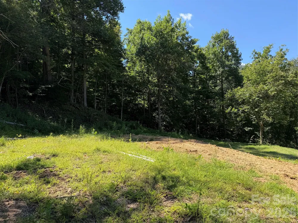 4281 Prices Creek Road Burnsville, NC 28714