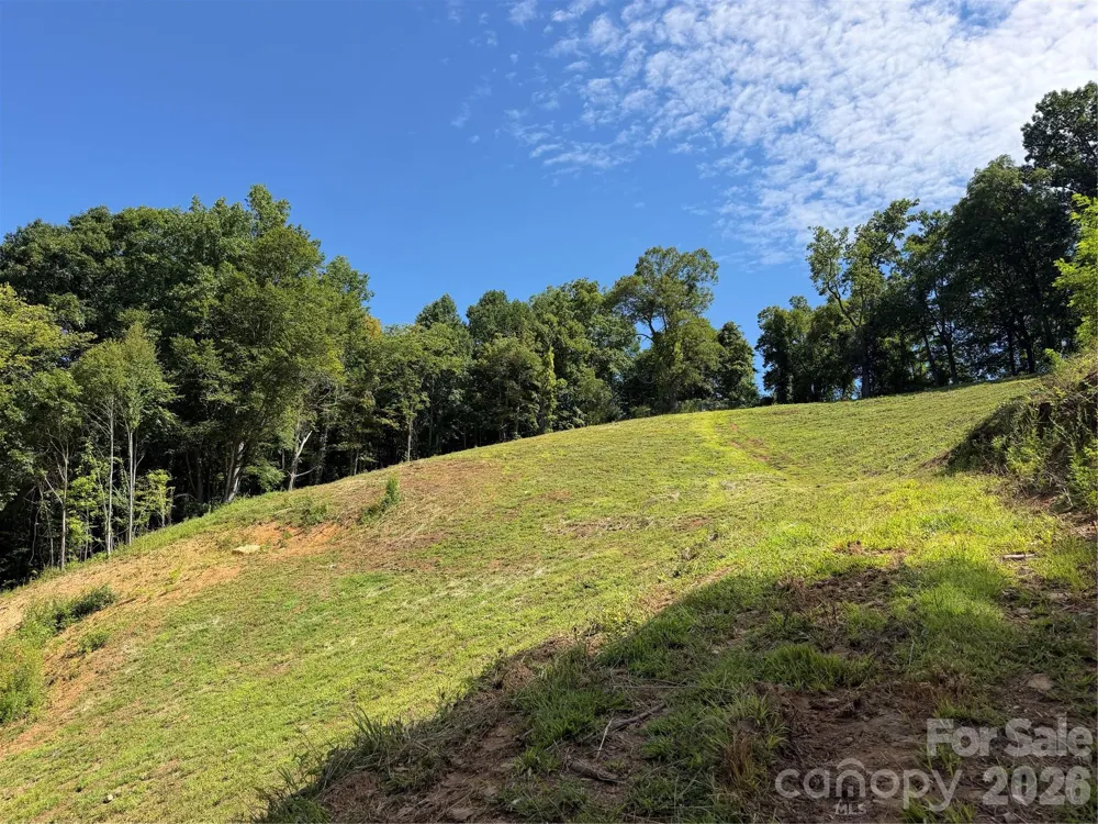 4281 Prices Creek Road Burnsville, NC 28714