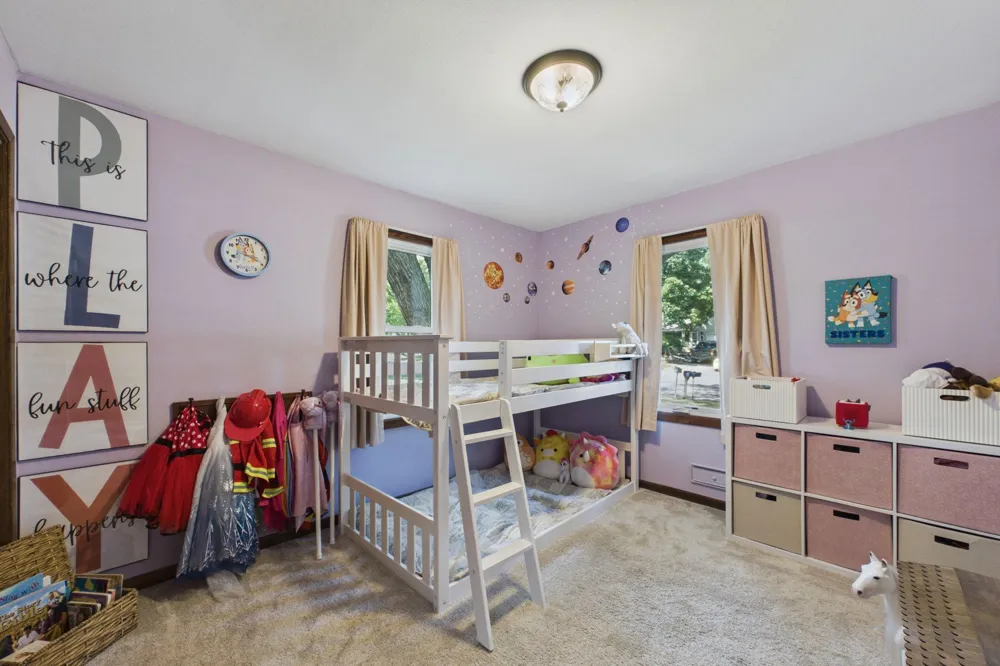 1474 Burke Avenue E Maplewood, MN 55109