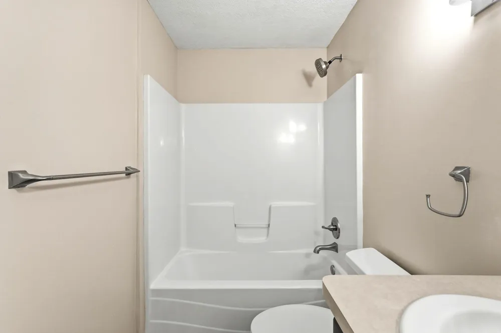 10329 Noble Avenue Brooklyn Park, MN 55443