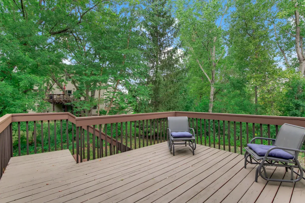 10329 Noble Avenue Brooklyn Park, MN 55443