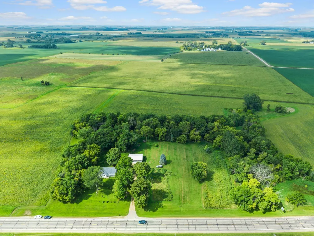 20142 State Highway 22 Gaylord, MN 55334