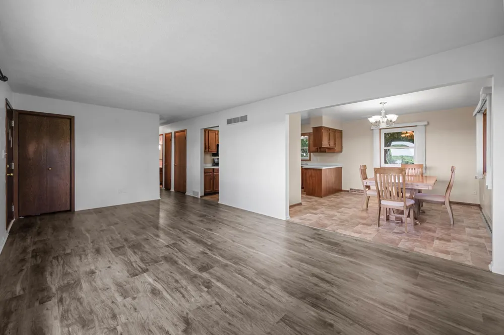20142 State Highway 22 Gaylord, MN 55334