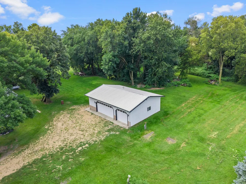 20142 State Highway 22 Gaylord, MN 55334