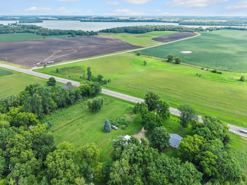 20142 State Highway 22 Gaylord, MN 55334