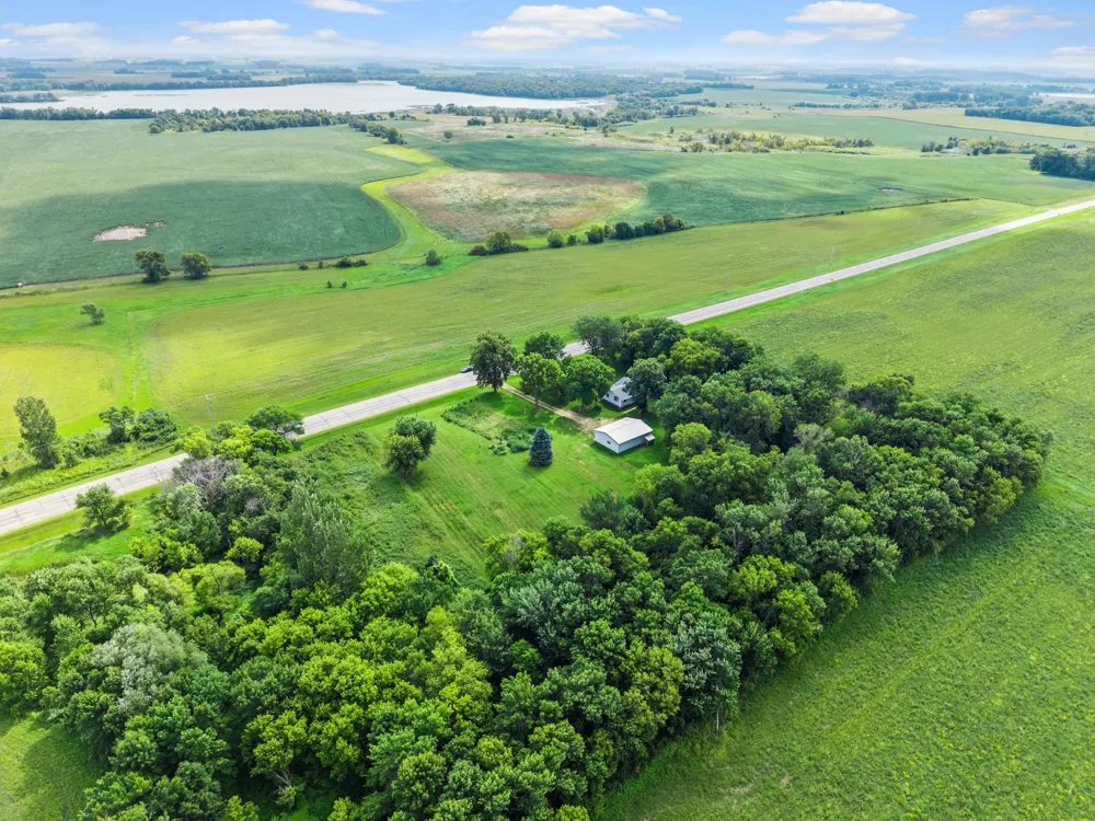20142 State Highway 22 Gaylord, MN 55334