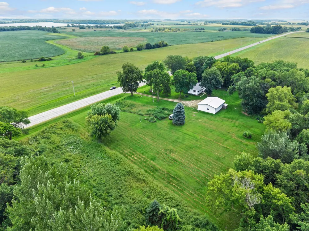 20142 State Highway 22 Gaylord, MN 55334