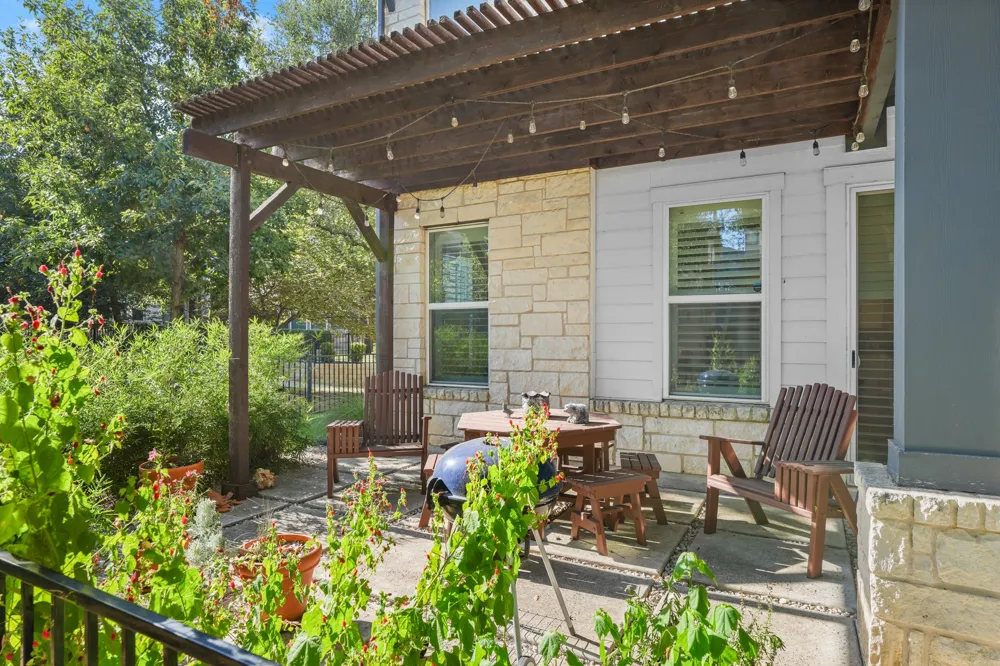 13811 Cibolo Trace #69 Austin, TX 78717