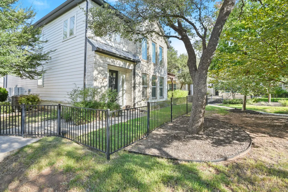 13811 Cibolo Trace #69 Austin, TX 78717