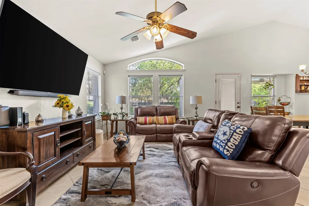 611 Settlement Street Cedar Park, TX 78613