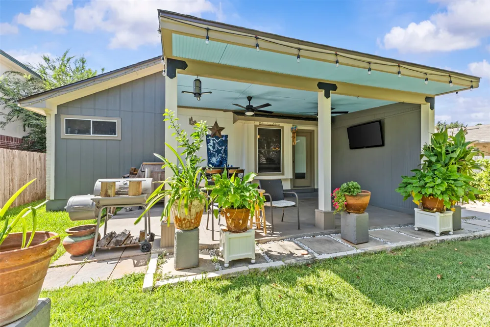 611 Settlement Street Cedar Park, TX 78613