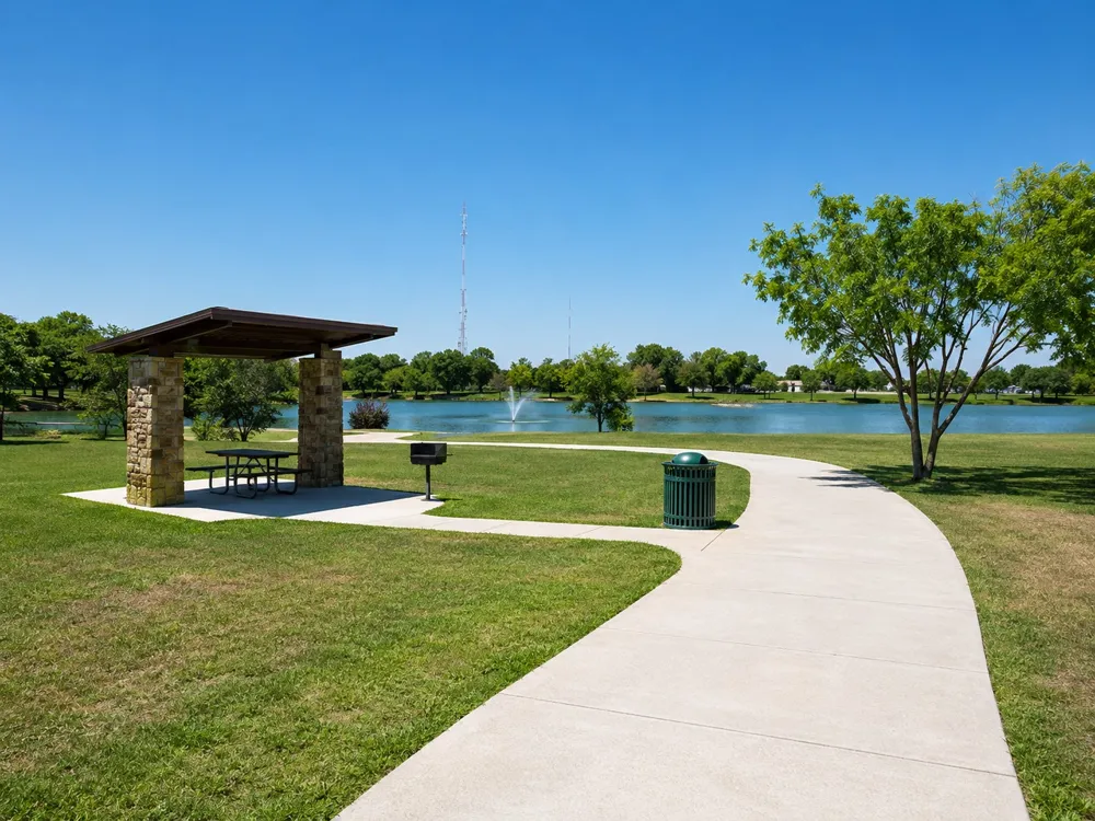 202 Tolcarne Drive Hutto, TX 78634